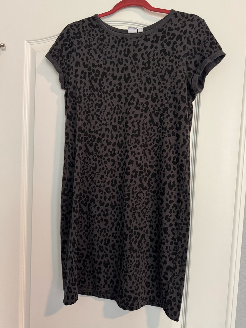 Gap Grey & Black Leopard Print Tee Dress